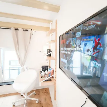 Bed & Breakfast A'dam Centraal 51 *